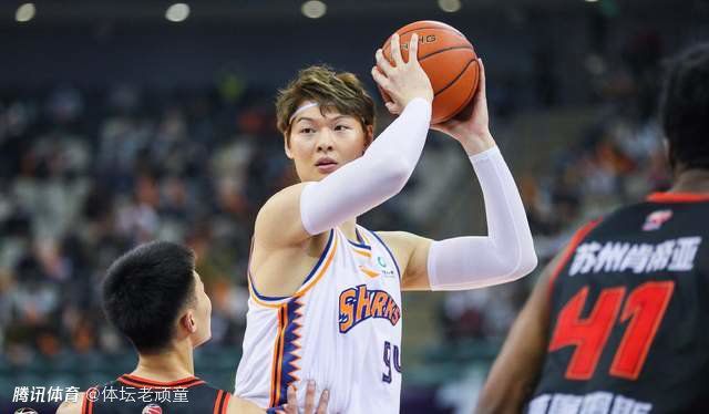 新婚张燕被两个局长txt