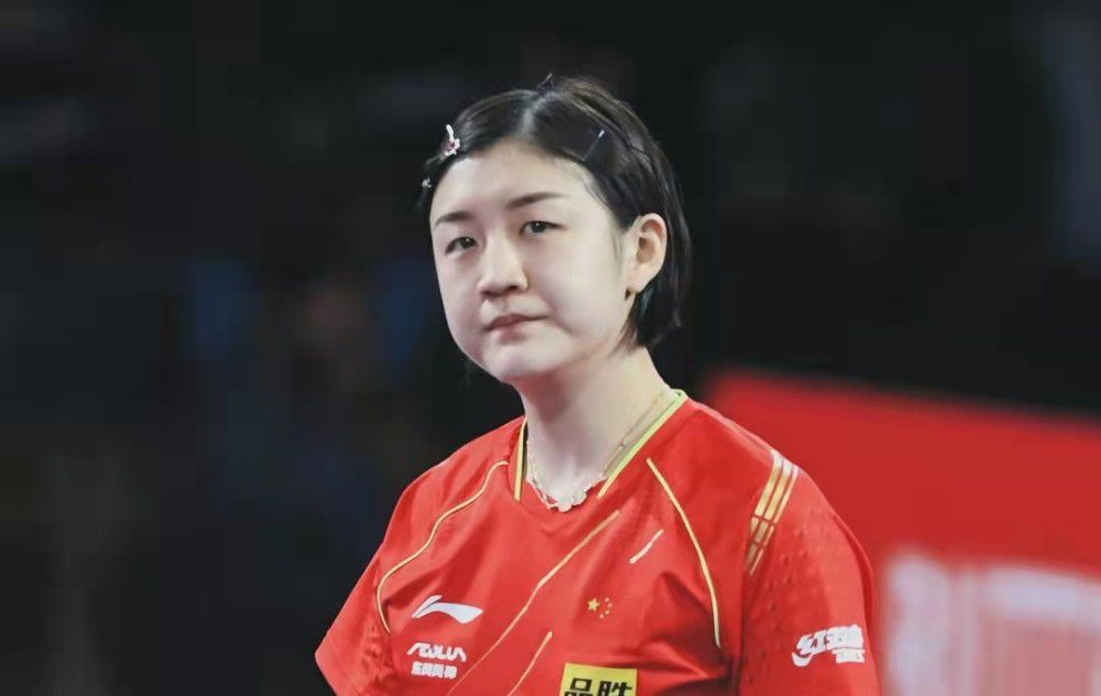 大奶美女跳舞