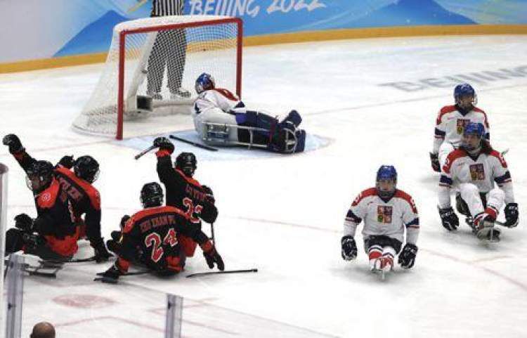 欧美大香线蕉线伊人久久