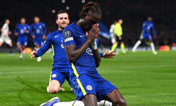 美女久久久